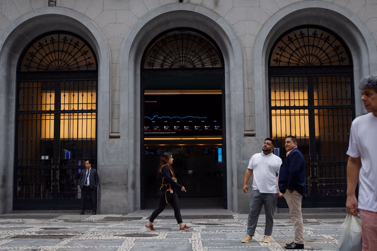 Justiça declara a falência da Oi: consequências para o setor de internet no Brasil